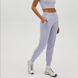 The perfect jogger from Aritzia